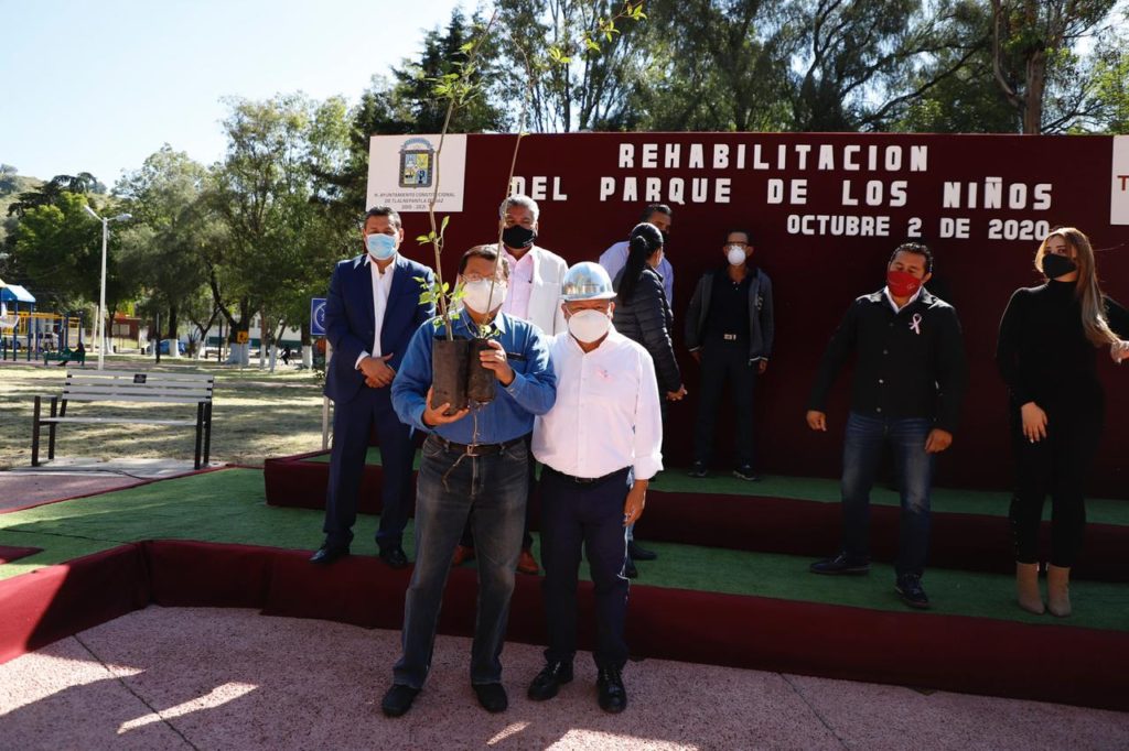Inaugura Raciel Pérez Cruz rehabilitación del Parque de los Niños