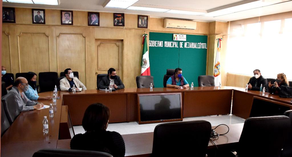 Autoridades de Ecatepec y Neza inician gestiones para adquirir hasta 500 mil vacunas contra el Covid-19