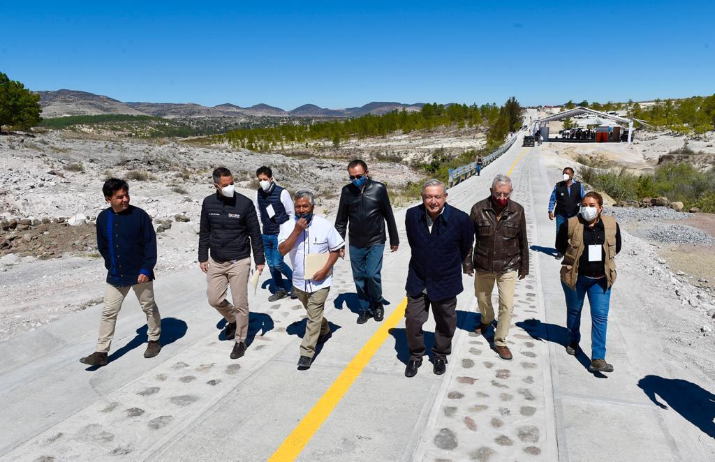 Caminos de concreto en Oaxaca para un ejor futuro: Jorge Arganis Díaz-Leal