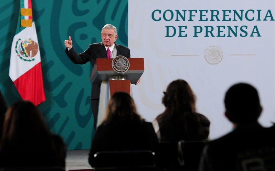 Existe crisis de credibilidad en los medios: López Obrador