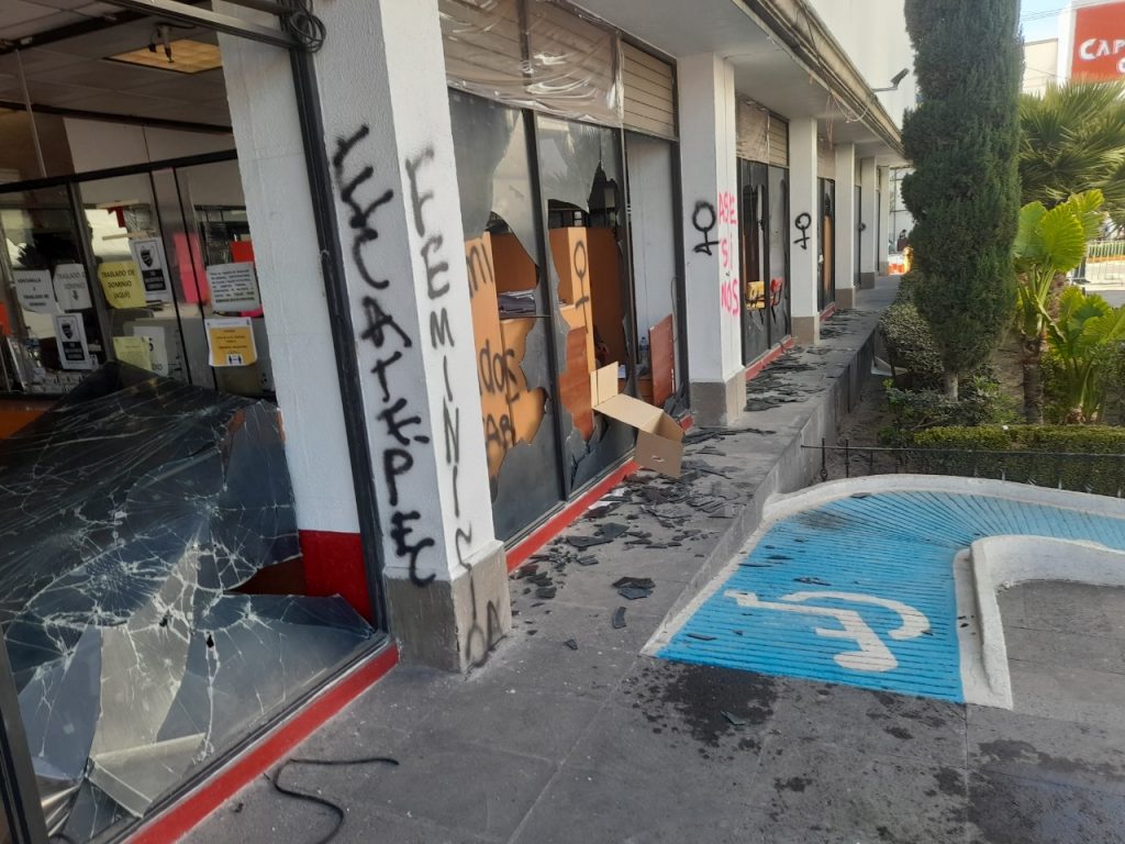 Gobierno de Ecatepec se solidariza con la lucha de las mujeres pero reprueba actos de vandalismo
