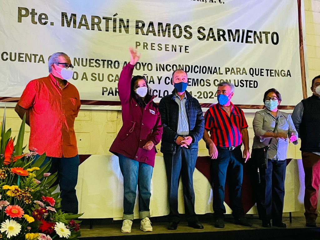 Representantes tianguistas en La Magdalena Contreras respaldan proyecto de Paty Ortiz