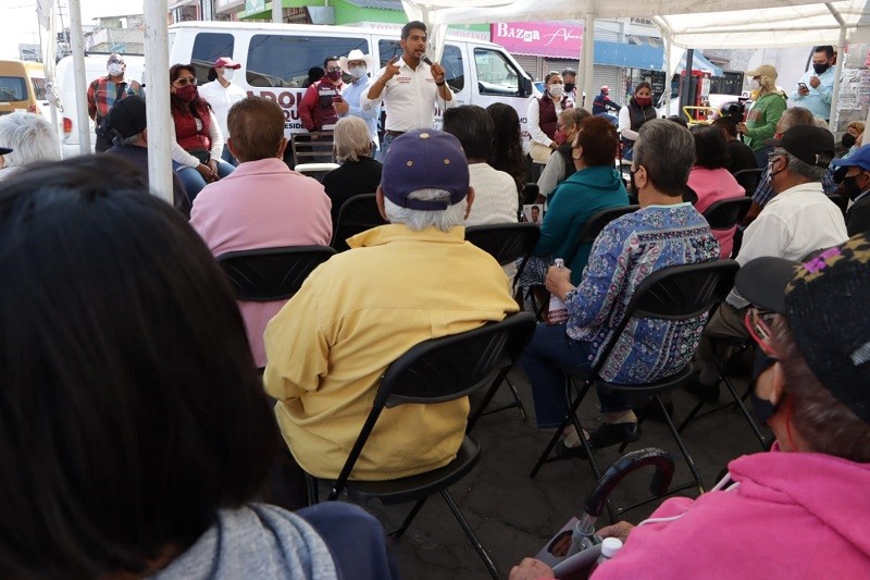 Nezahualcóyotl contará con otra clínica veterinaria y un albergue para mascotas en situación de calle: Adolfo Cerqueda candidato de morena a la presidencia municipal