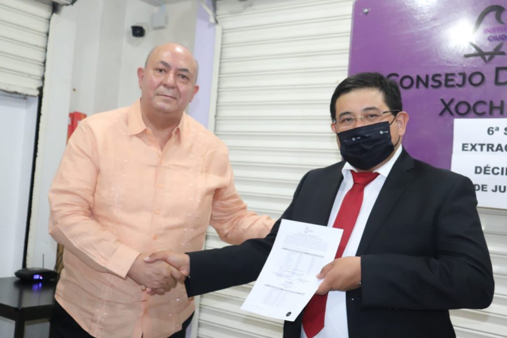 Acosta Ruíz recibe constancia de mayoría de votos como alcalde de Xochimilco