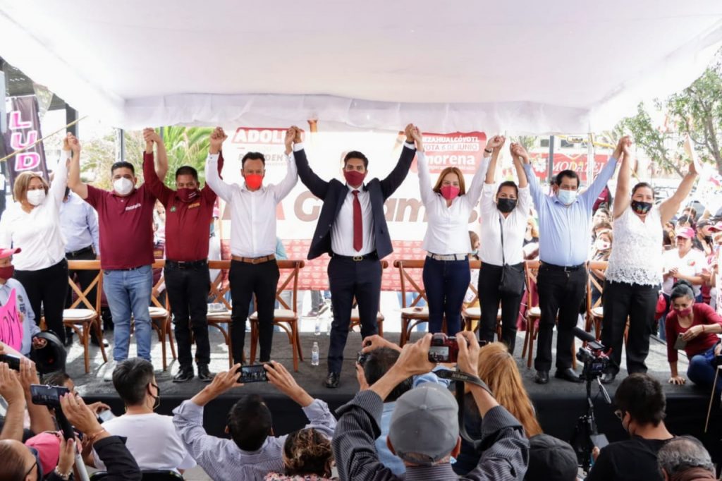 Adolfo Cerqueda recibe constancia de mayoría que lo acredita como presidente municipal electo de Nezahualcóyotl