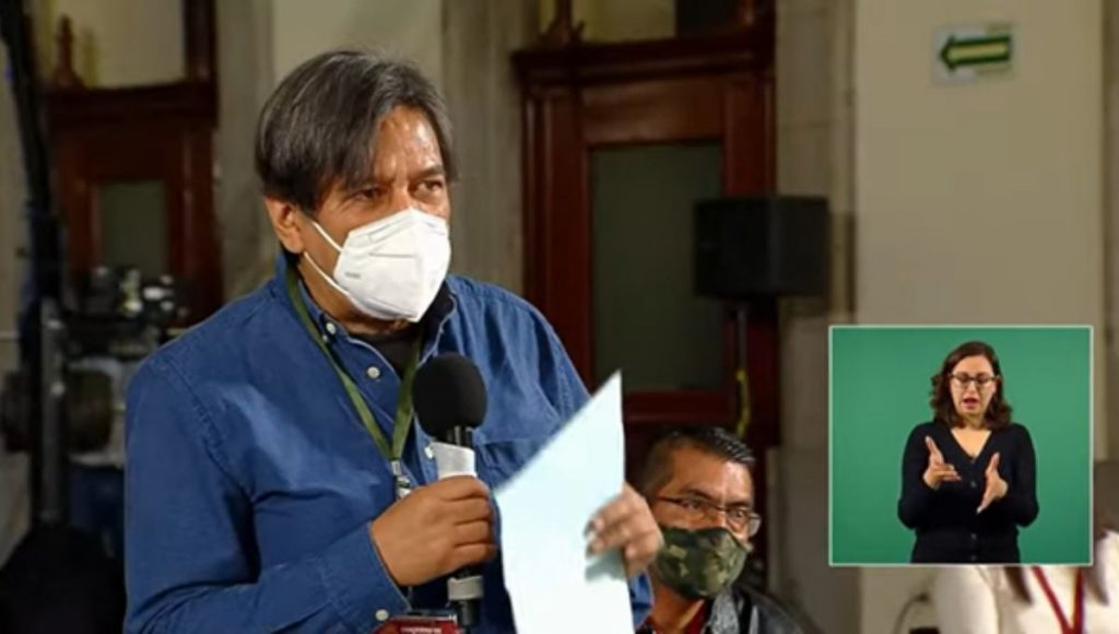 Julio Hernández ejerce derecho de réplica en la  conferencia matutina presidencial