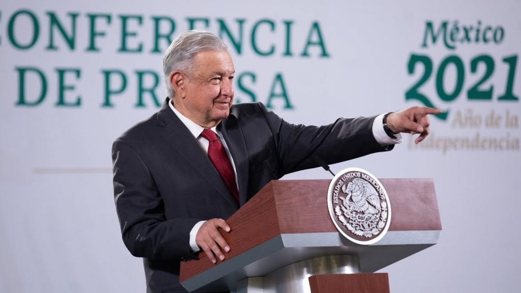 No sólo el ITAM crea cuadros para la iniciativa privada, también el CIDE, institución financiada por el Estado: López Obrador