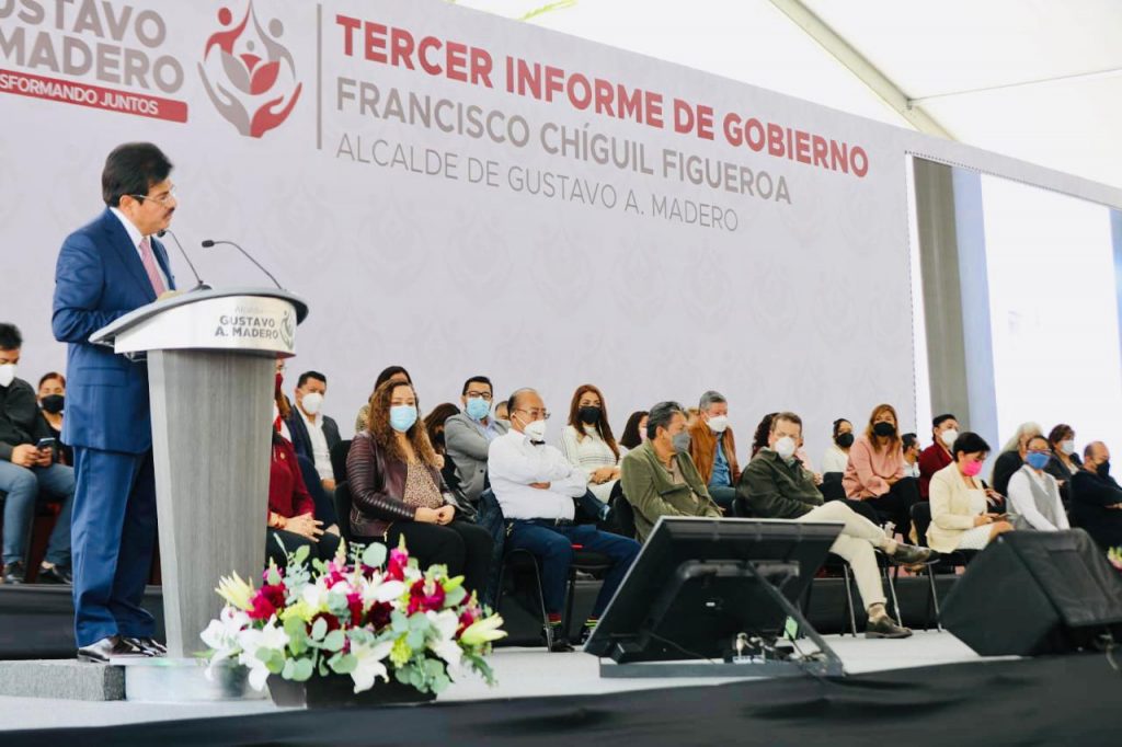 Rinde tercer informe de gobierno Francisco Chíguil