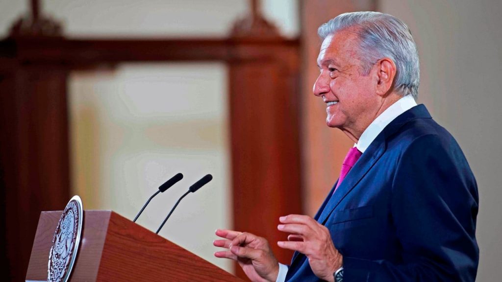 Nunca vamos a aplicar el Artículo 33 a los extranjeros como Vox: López Obrador