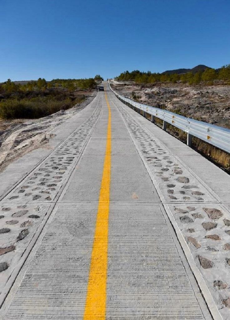 Avanza Programa de Pavimentación de Caminos de Accesos a Cabeceras Municipales en el Estado de Oaxaca