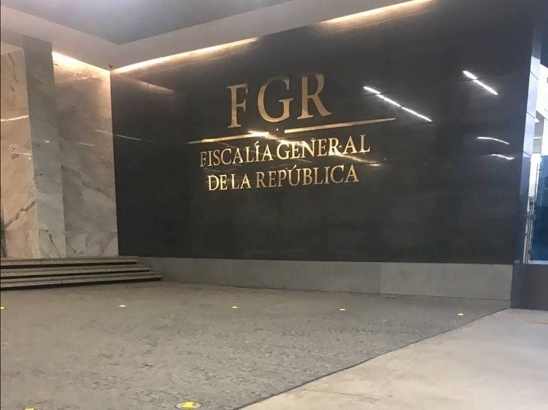 FGR recibe en extradición a hombre requerido por un juez de Chihuahua