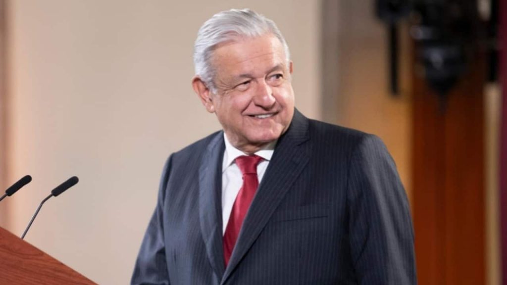 López Obrador critica que la Suprema Corte regrese impuestos a Carmela Azcárraga, hija del fundador de Televisa