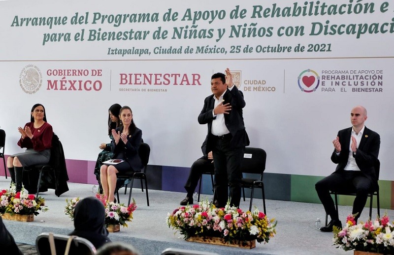 Arranca Bienestar en CDMX programa de rehabilitación de niñas y niños con discapacidad permanente en Centros Teletón