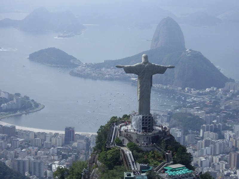 Protegido: Brasil: El modelo de la televisión evangélica que se propaga por América Latina*