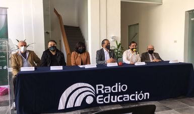 Con un viaje por la historia, dio inicio el Foro “Centenario de la Radio en México”