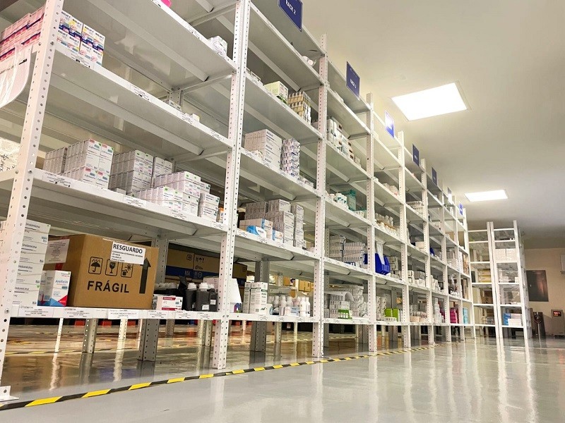 Insabi y Unops garantizan abasto de med​icamentos y material de curación al primer semestre 2022
