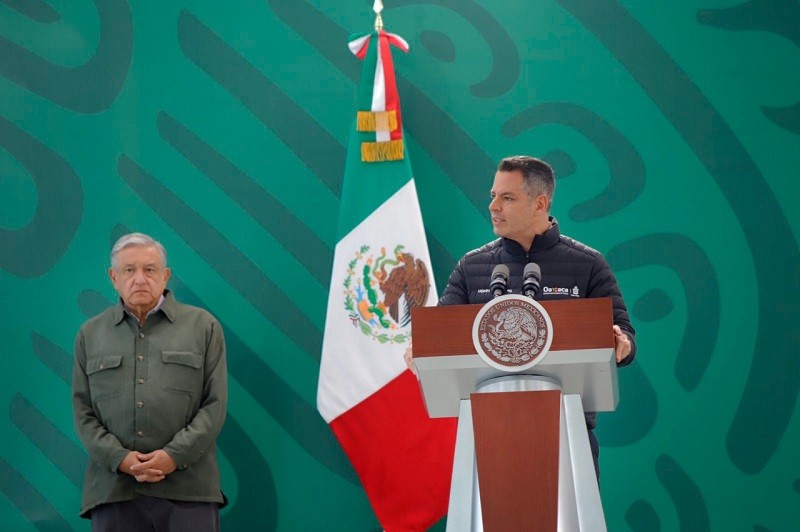 Agradece Alejandro Murat apoyo de AMLO para crecimiento económico de Oaxaca