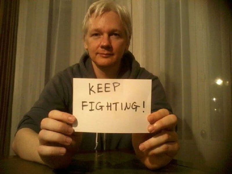 Corte británica da luz verde a la extradición Julian Assange