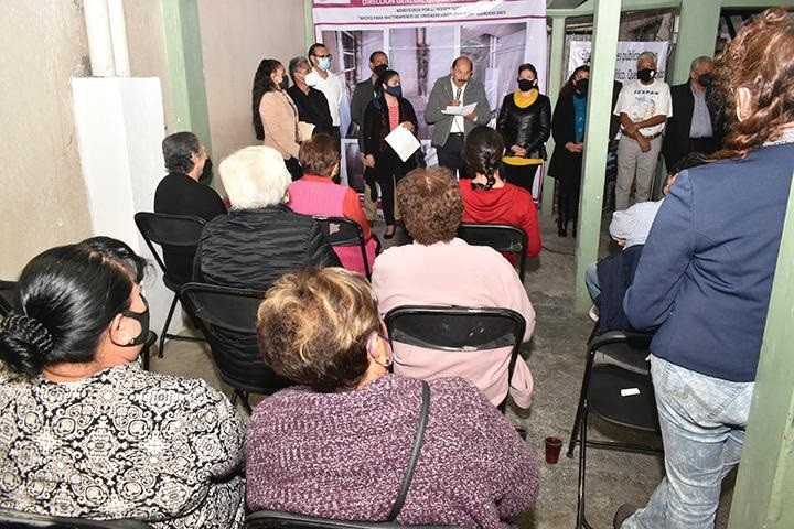 Entrega Armando Quintero trabajos de pintura y reparaciones en tres Unidades Habitacionales de Iztacalco