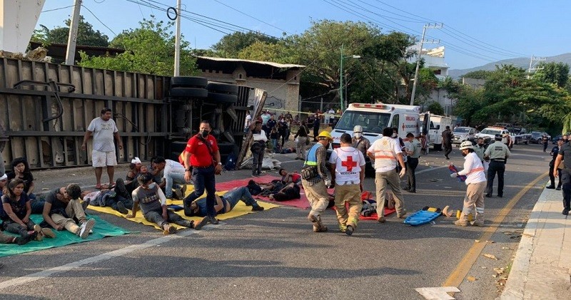 Presenta Guardia Nacional informe del accidente en Chiapas donde 55 migrantes murieron