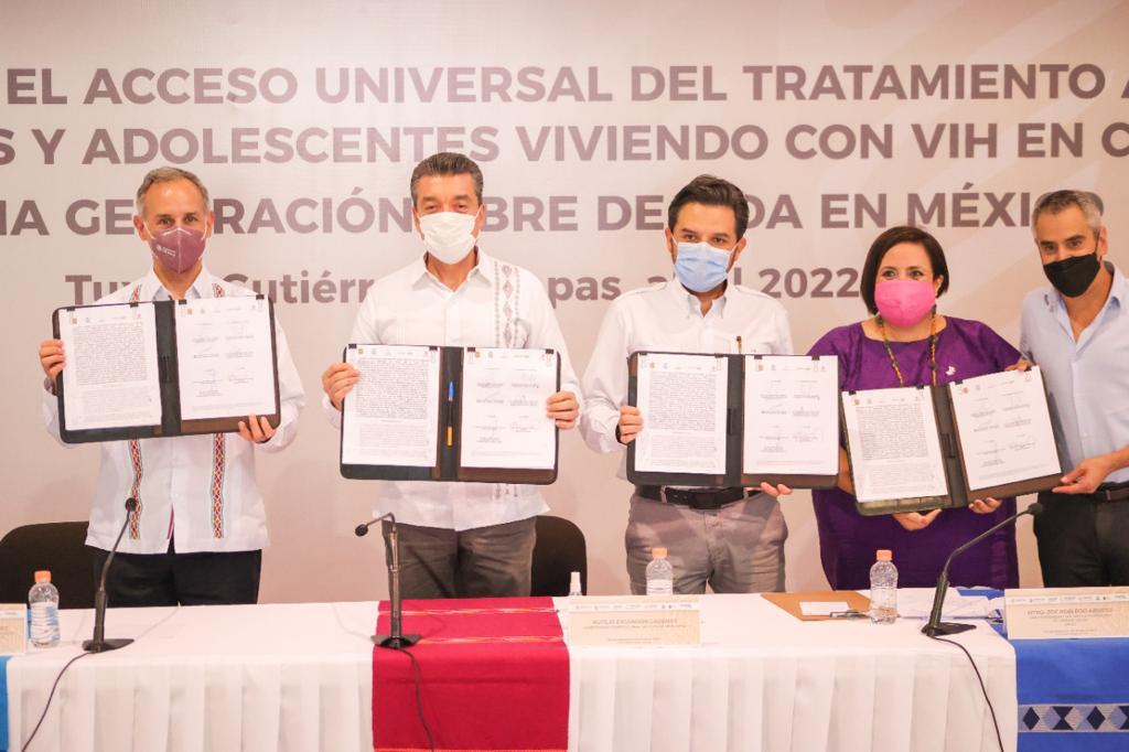 En Chiapas, sector Salud garantiza acceso universal a tratamiento antirretroviral a niñas, niños y adolescentes con VIH