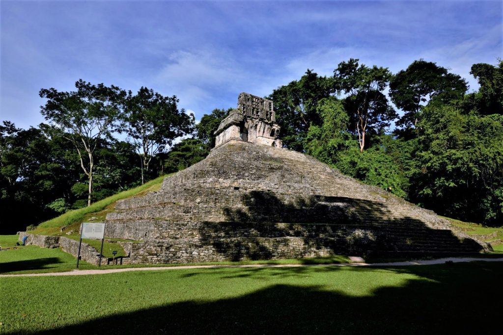 La Zona Arqueológica de Palenque reanuda el ascenso y descenso al Templo XIII y otros edificios prehispánicos