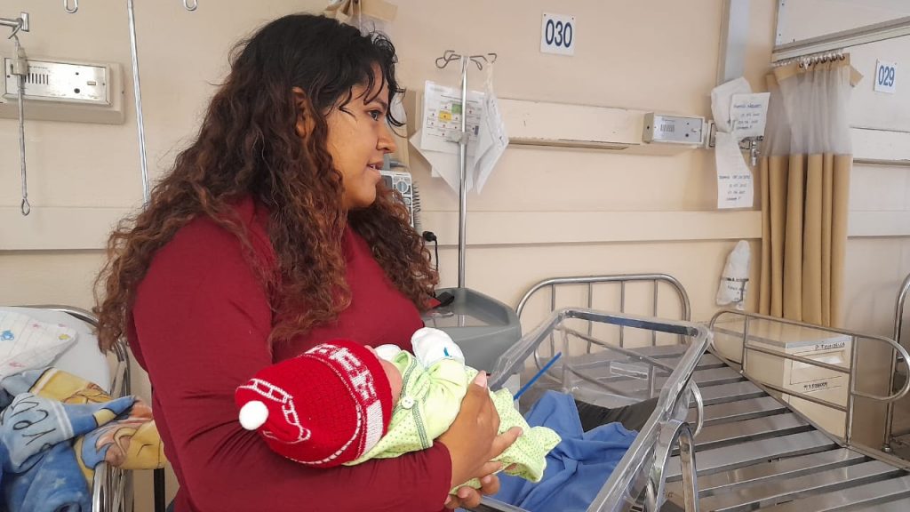 Atiende hospital materno infantil Inguarán mil 642 nacimientos de enero a mayo