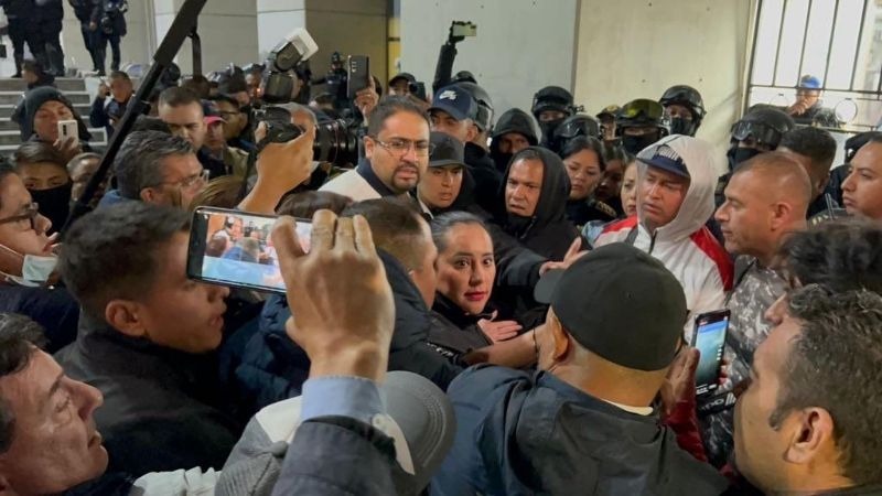 Descubren “campaña negra” contra Sheinbaum en oficinas de la Cuauhtémoc; Sandra Cuevas arremete contra gobierno capitalino