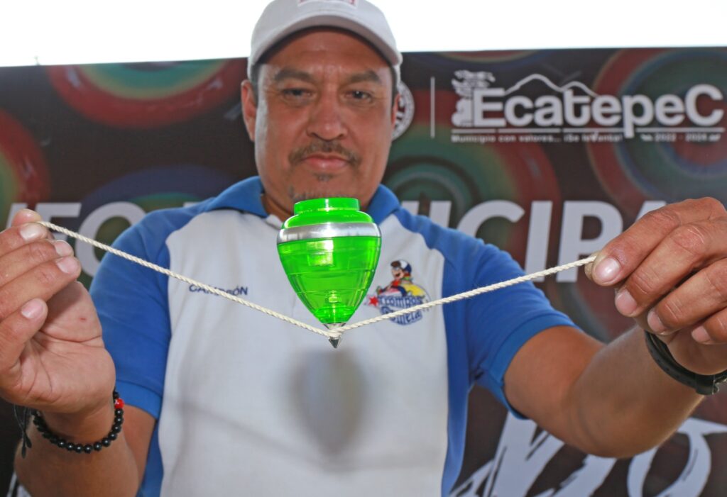 Gobierno de Ecatepec organiza primer torneo de trompo para preservar tradiciones