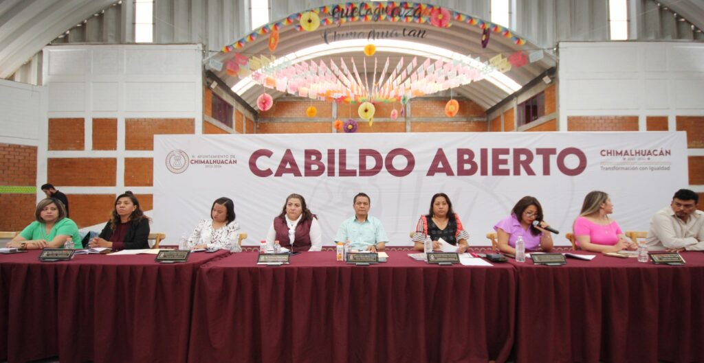 Más opciones de desarrollo para jóvenes de Chimalhuacán ofrece Xóchitl Flores en Cabildo Abierto Juvenil