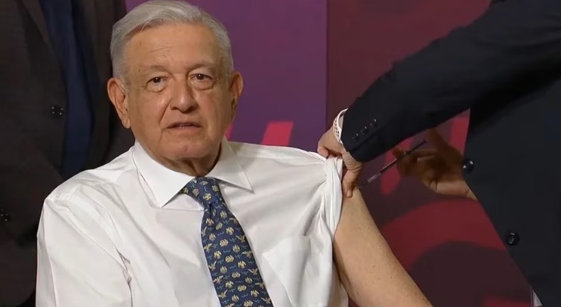 López Obrador exhorta a vacunarse contra influenza y COVID-19