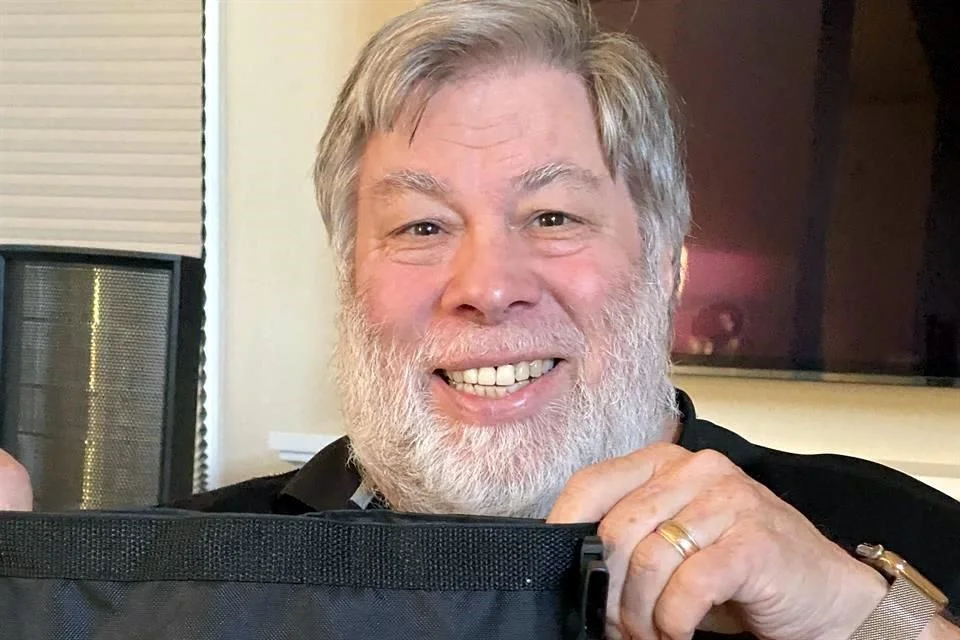 Steve Wozniak, cofundador de Apple, deja hospital tras sufrir derrame cerebral menor en  CDMX
