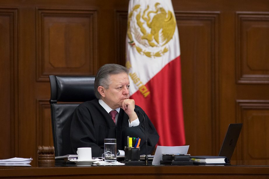 AMLO aceptó renuncia de Arturo Zaldívar a la SCJN: “No se le puede obligar”
