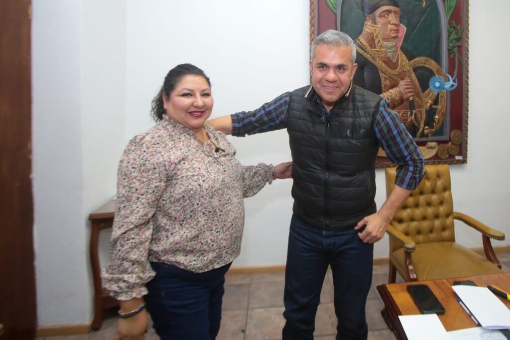 Fernando Vilchis solicita licencia como alcalde de Ecatepec; una mujer asume por primera vez la presidencia municipal