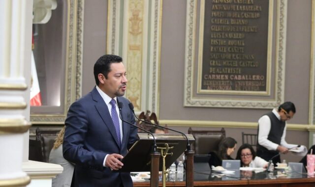 El diputado local en el Congreso de Puebla Andrés Iván Villegas Mendoza presentó una iniciativa para proteger el ejercicio periodístico en el estado. No obstante, su propuesta fue considerada por el gremio como un intento de “ley mordaza” para las y los periodistas.