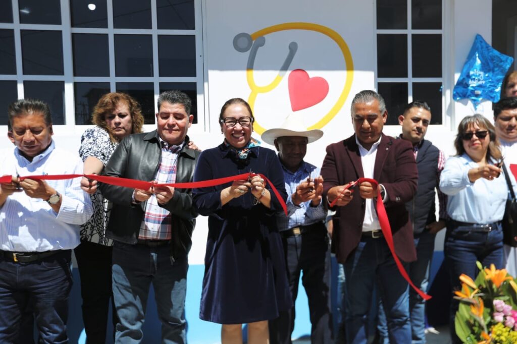 Inaugura Azucena Cisneros Centro de Salud en la Central de Abasto