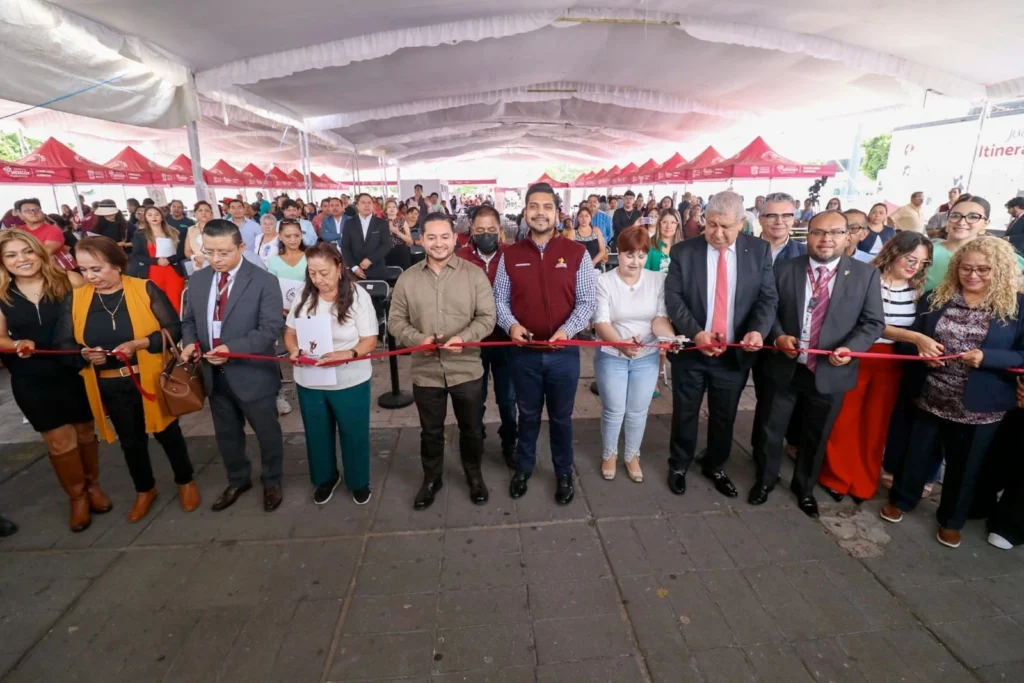 Neza impulsa la justicia social con más de 116 servicios gratuitos en las Caravanas Itinerantes