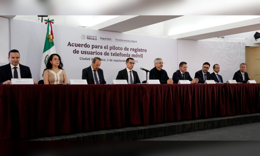 Acuerdan programa piloto para registro de usuarios de telefonía móvil