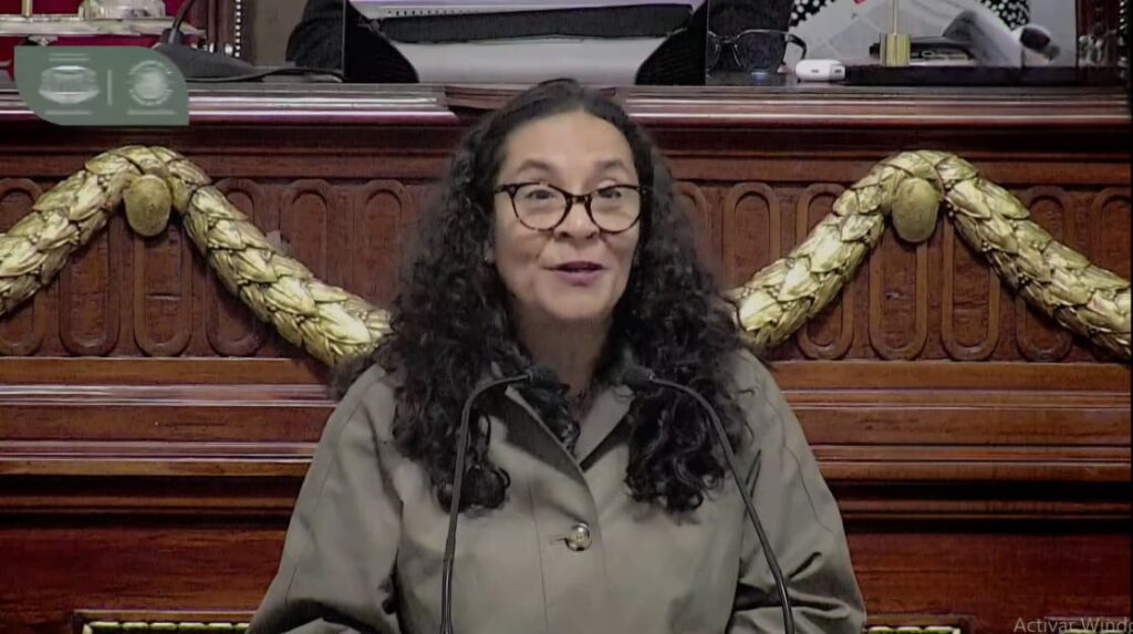Diputada Valentina Batres propone establecer el 17 de julio como “Día de las Audiencias de la Ciudad de México”