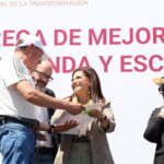 Entrega Clara Brugada  más de 6 mil créditos de mejoramiento de vivienda y 400 escrituras, con inversión de mil 115 millones de pesos