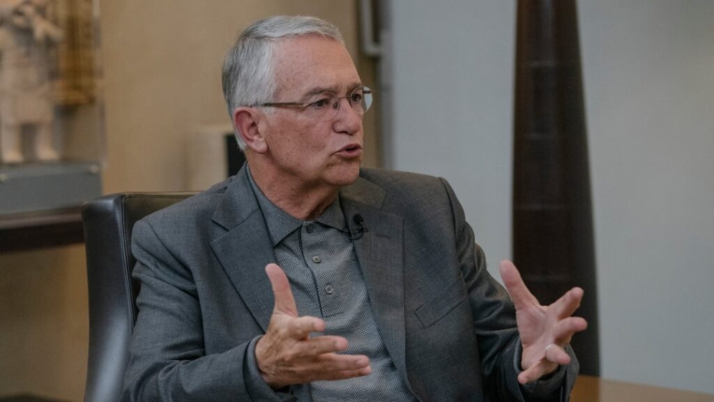 “Golpe blando” en vivo y a todo color