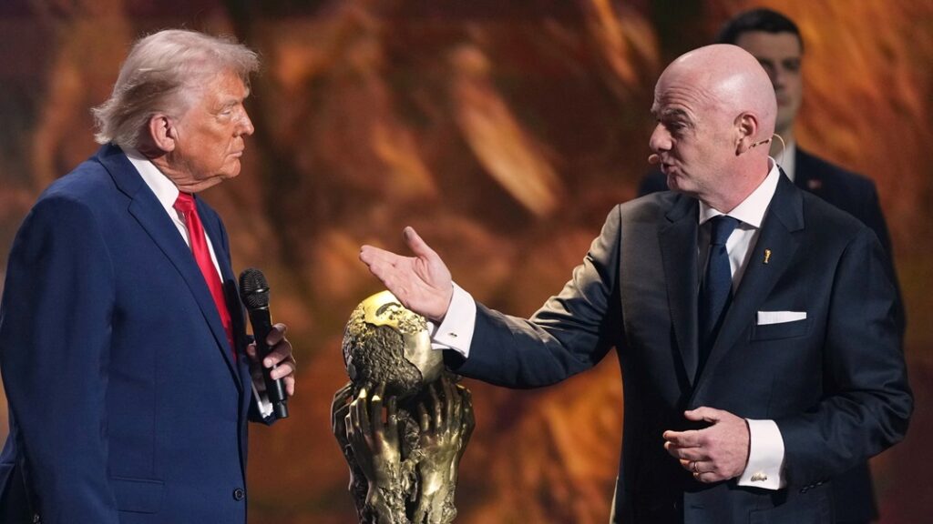 Denuncian a Infantino por violar estatutos de la FIFA