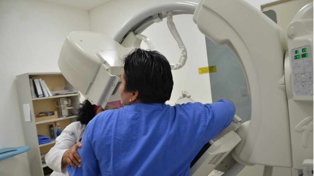 IMSS anuncia la mayor compra de equipo médico de su historia con ahorro del 45%