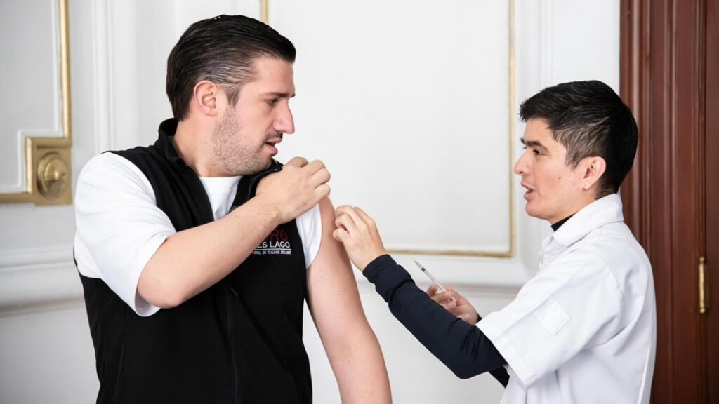 Pedro Haces Lago destaca importancia de vacunarse contra sarampión