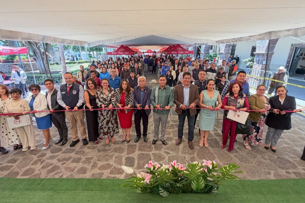 Programa Caravanas Itinerantes entrega de forma gratuita más de 17 mil 600 testamentos en EdoMéx