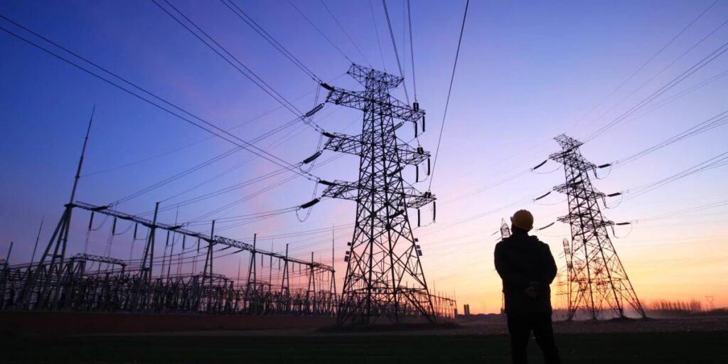 LA CFE fortalece la capacidad de generación eléctrica de México