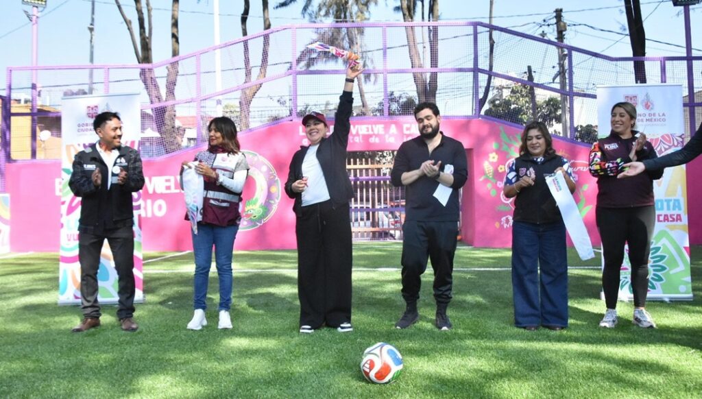 Inauguración de Canchas de Fútbol en Tláhuac