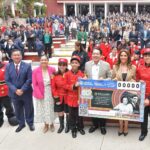 La SEP y Lotería Nacional reconocen a las maestras y los maestros como pilares de la transformación de México