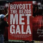 Protestas contra Bezos opacaron la Gala del Met