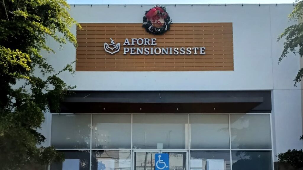 Propone Gobierno de México fortalecer PENSIONISSSTE y la posible creación de una aseguradora pública